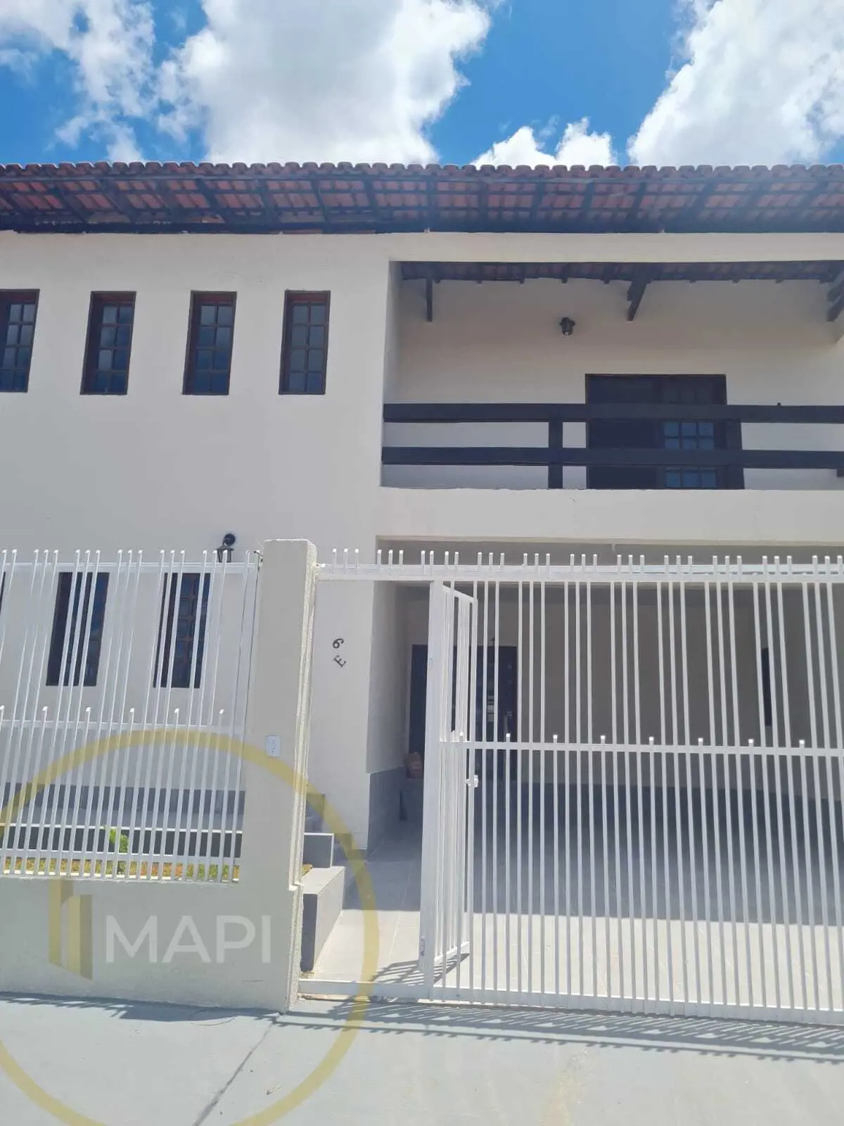 MAPI VENDE unidade assim composta e descrita: Habite-se averbado na escritura de...