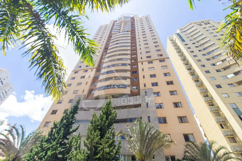 Apartamento reformado e semi-mobiliado – Via Palácio do Sol, Águas Claras.OBS: S...