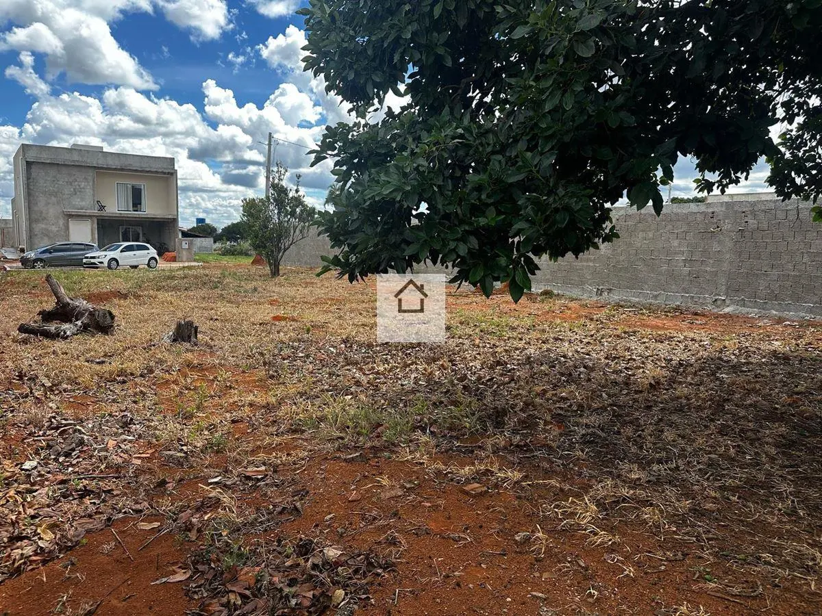 Cristiane Viana VendeALAMEDA DOS IPÊS I PONTE ALTA NORTECondomínio Victória 3- E...