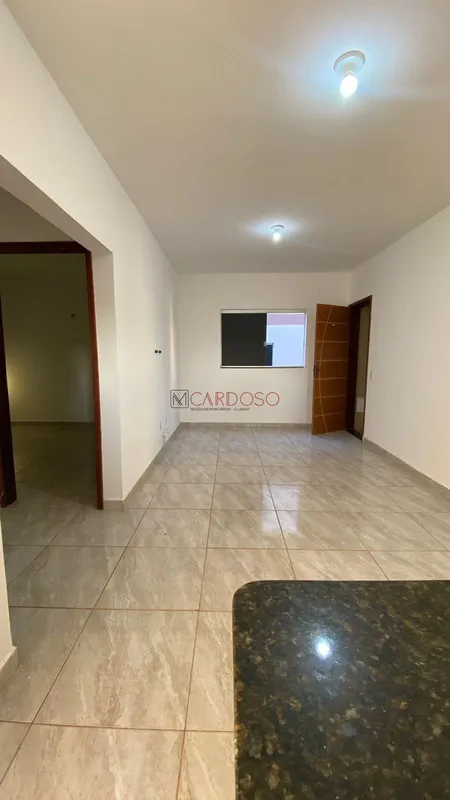 Oportunidade em Valparaíso – GO (Em frente a BR-040)Vendo ótimo apartamento no V...
