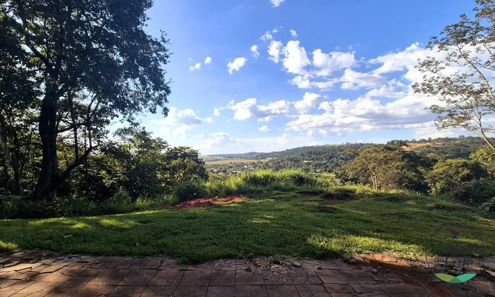 Terreno em declive com uma vista espetacular e exclusiva para o condomínio. DF i...