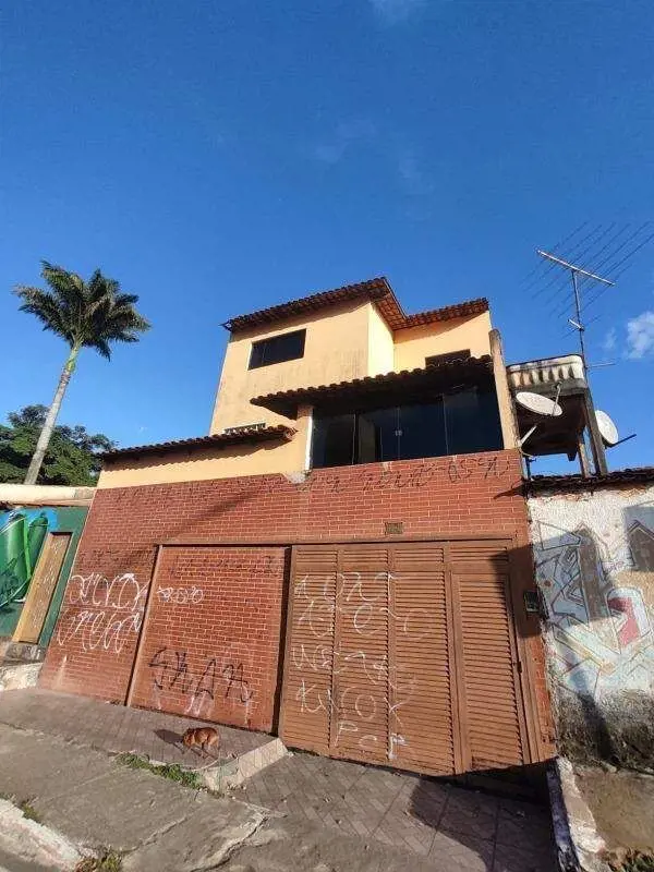 Casa Bem Localizada na AR 9 de Sobradinho 2Ótima oportunidade! Casa ampla e bem ...