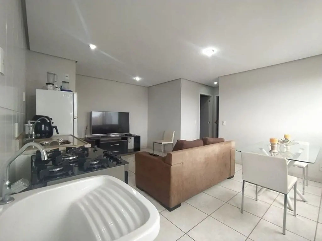 Julisce Alencar Assessoria Imobiliária vende...Apartamento localizado no Residen...