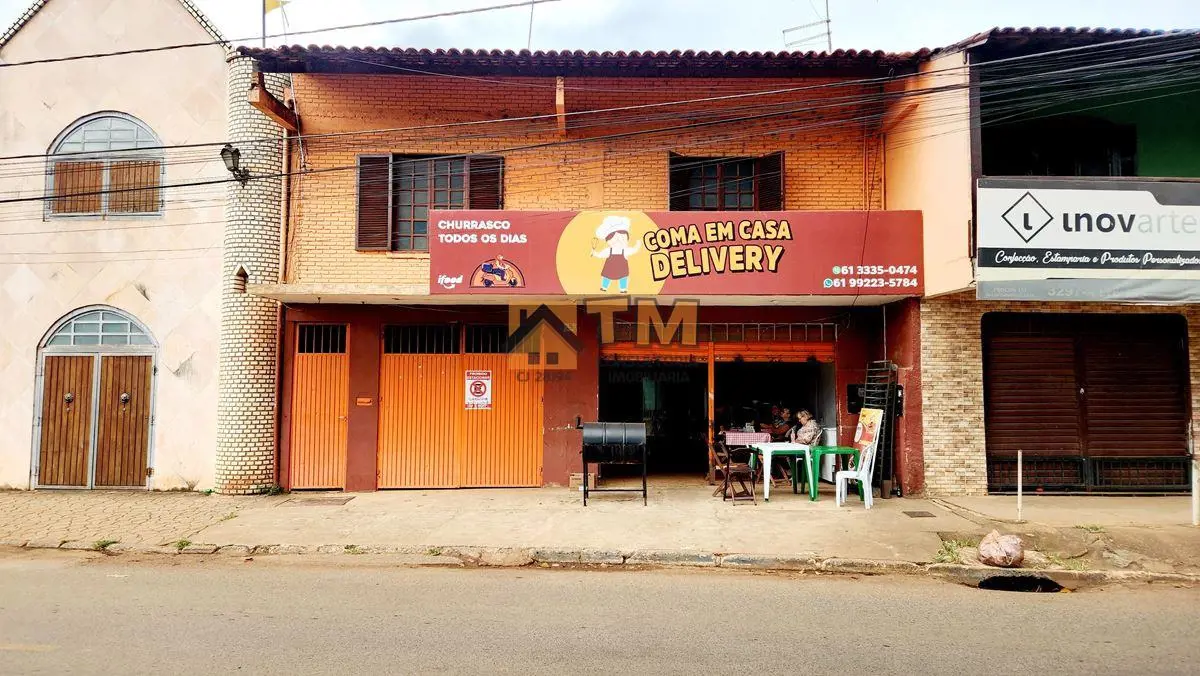 OPORTUNIDADEIMÓVEL PARA INVESTIR OU MORAR!PRÉDIO NA COMERCIAL DE FRENTE AO CAMPO...