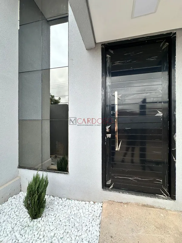 Linda Casa de Alto Padrão em Vicente PiresRegularizado pela Terracap.Lote de 200...