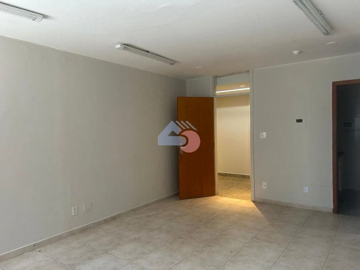 SALA NO TERCEIRO ANDAR DO EDIFICIO CONDOMINIO CASA DE SÃO PAULO, SETOR BANCARIO ...