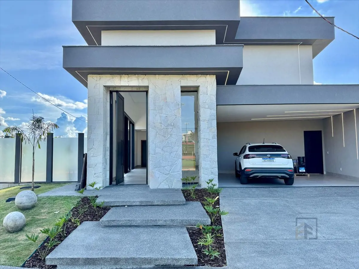 Imóvel novo, de esquina, com projeto imponente e moderno.Sala de TV, sala de jan...