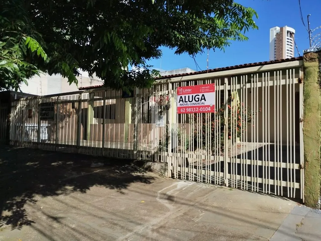 Excelente Casa Comercial Para Locação no Setor Leste Universitário em Goiânia - ...