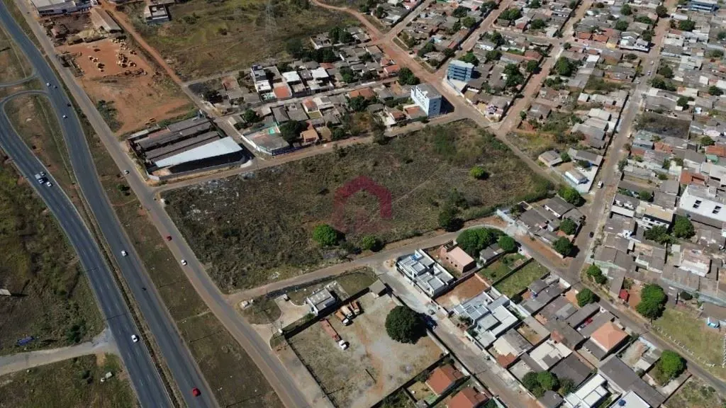 Fernandes e Coelho Imóveis vende excelente área de 20.000m² em Águas Lindas de G...