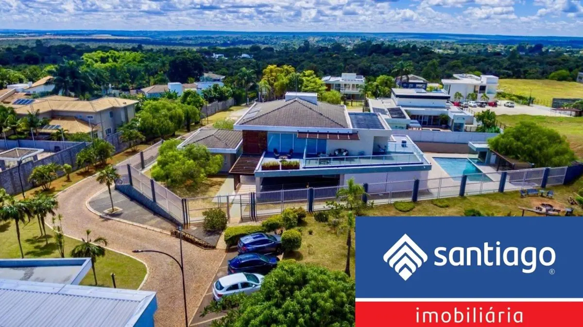 SANTIAGO IMOBILIÁRIA APRESENTA ESSA BELÍSSIMA CASA NO SMPW QUADRA 26 PARK WAYVEN...