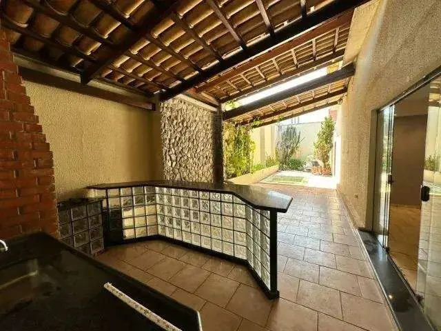 Sobrado jardim américa Possui 4 quartos sendo 3 suítes4 banheirosSala amplaCozin...