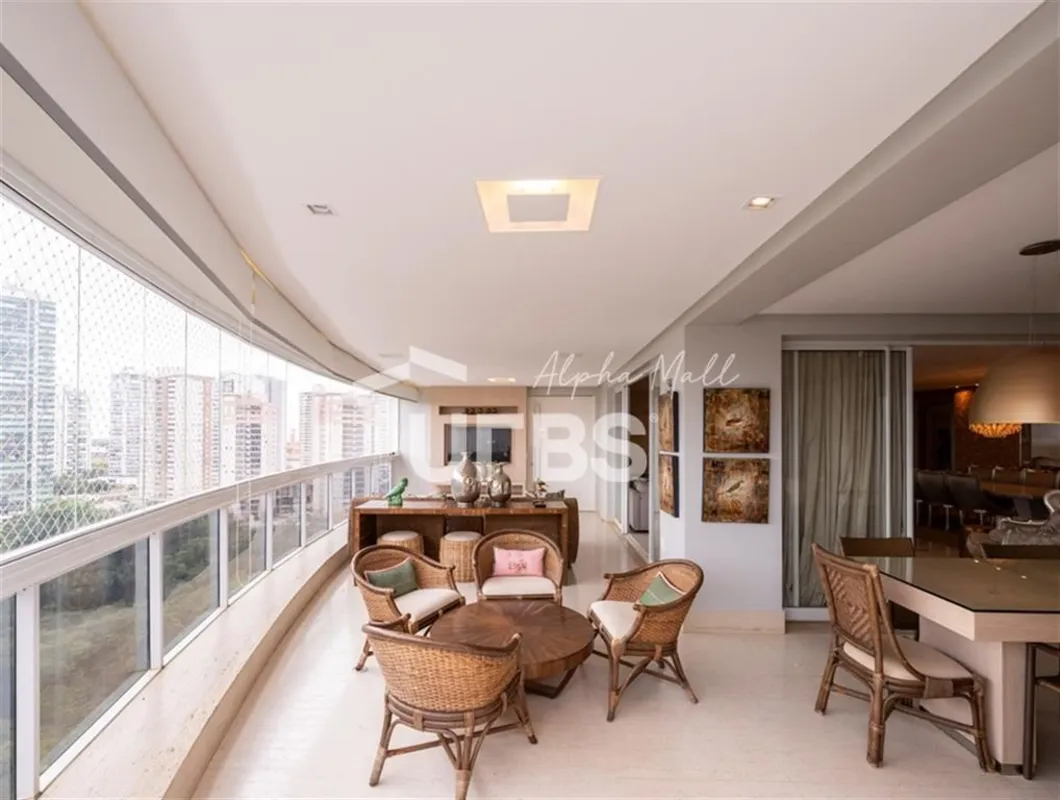 COD U-0021195 - Apartamento no Diamond Lifestyle, com 1 unidade por andar, na or...