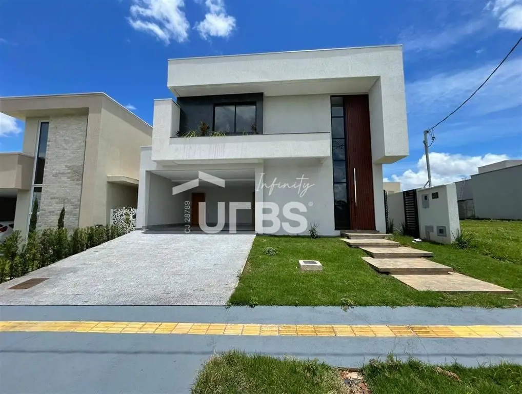 COD U-0021398 - SOBRADO JARDINS BOLONHA Área construida 183m²Área total de 300m²...