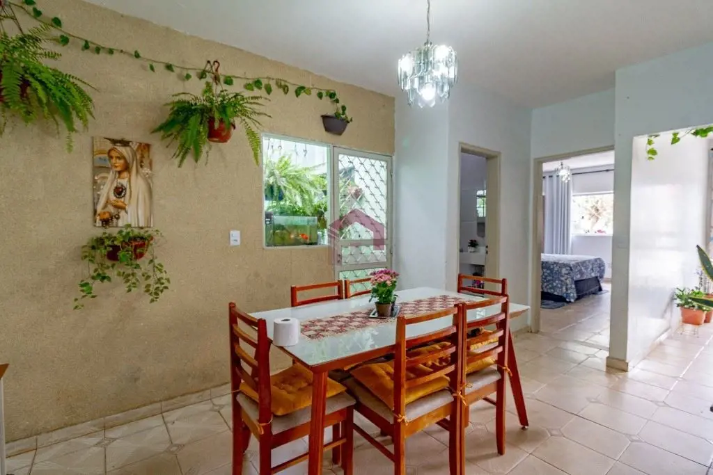 Fernandes & Coelho Imóveis vende ótima casa térrea na QNM 21, na Ceilândia Sul! ...