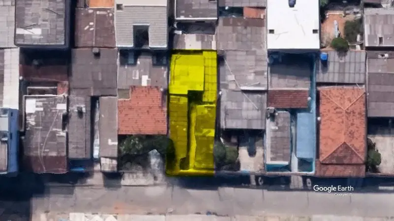QNM 05 - OTIMO LOTE COM 250 MTS, TEM DOIS CASAS SIMPLES, PARA REFORMAR, OU CONST...
