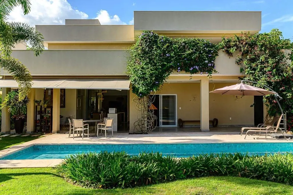 DALL'OCA VENDE:Apresentamos uma oportunidade única no Condomínio Solar de Brasíl...