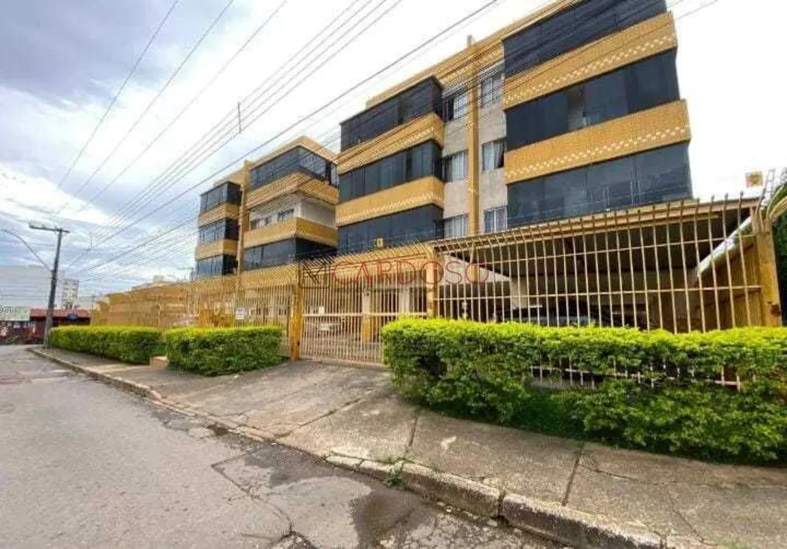 OPORTUNIDADE EM SAMAMBAIA NORTE – RESIDENCIAL PORTO BELOValor: R$ 300.000,00Acei...
