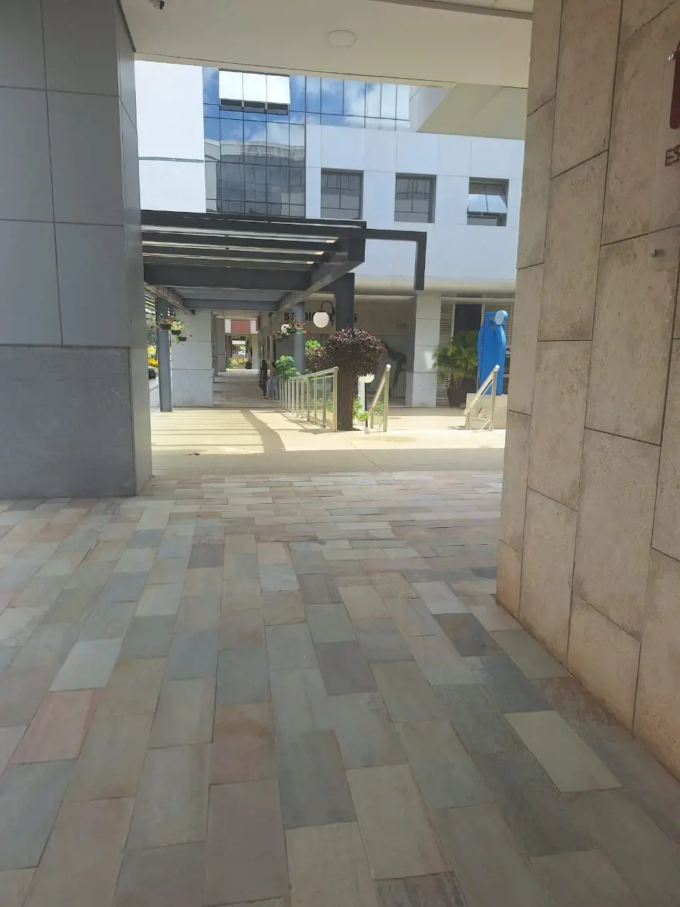 Morar ou Investir na vida que você merece começa aqui: um belo apartamento de 36...