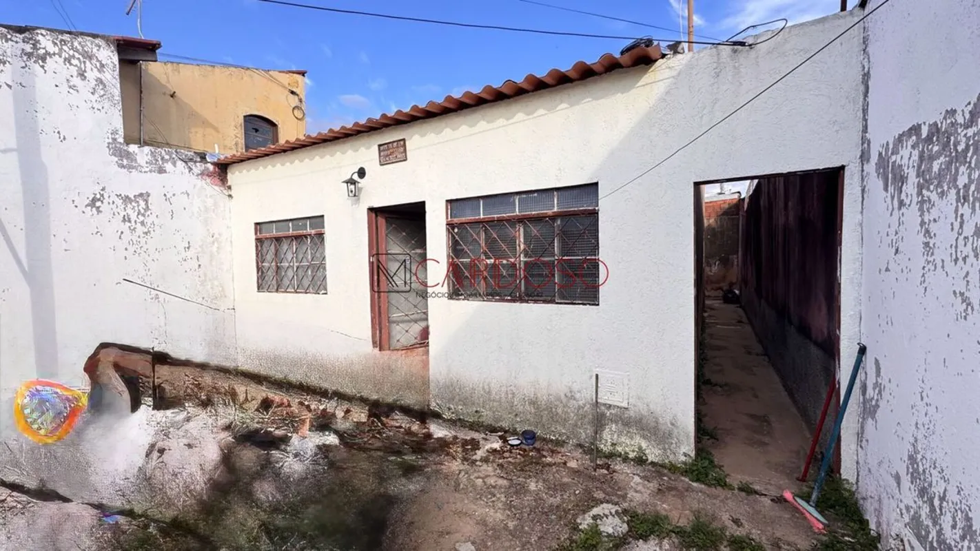 CASA À VENDA NA QR 512 – SAMAMBAIA SULExcelente oportunidade para quem busca boa...
