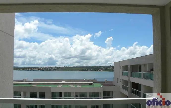 O mais luxuoso empreendimento à beira lago!Usufrua de todo o conforto dos serviç...