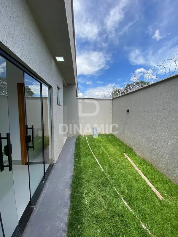 (ID 01)Casa 3 Quartos com Suíte e Área Gourmet - Setor Conde dos Arcos Casa mode...