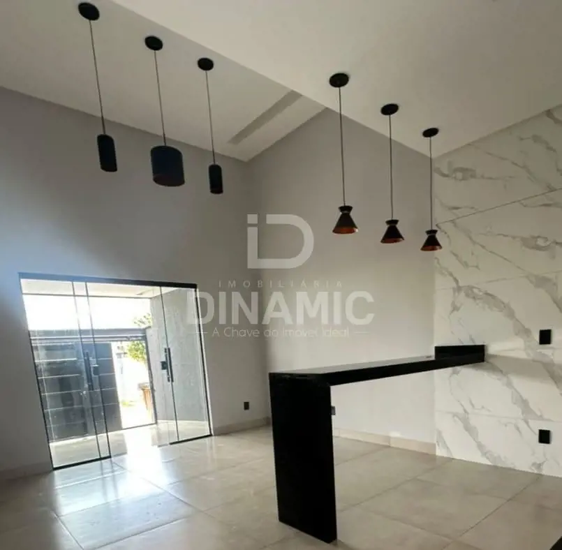 Casa Moderna com 3 Quartos e 2 Suítes no Residencial Flor do Ipê!( ID 05) Linda ...