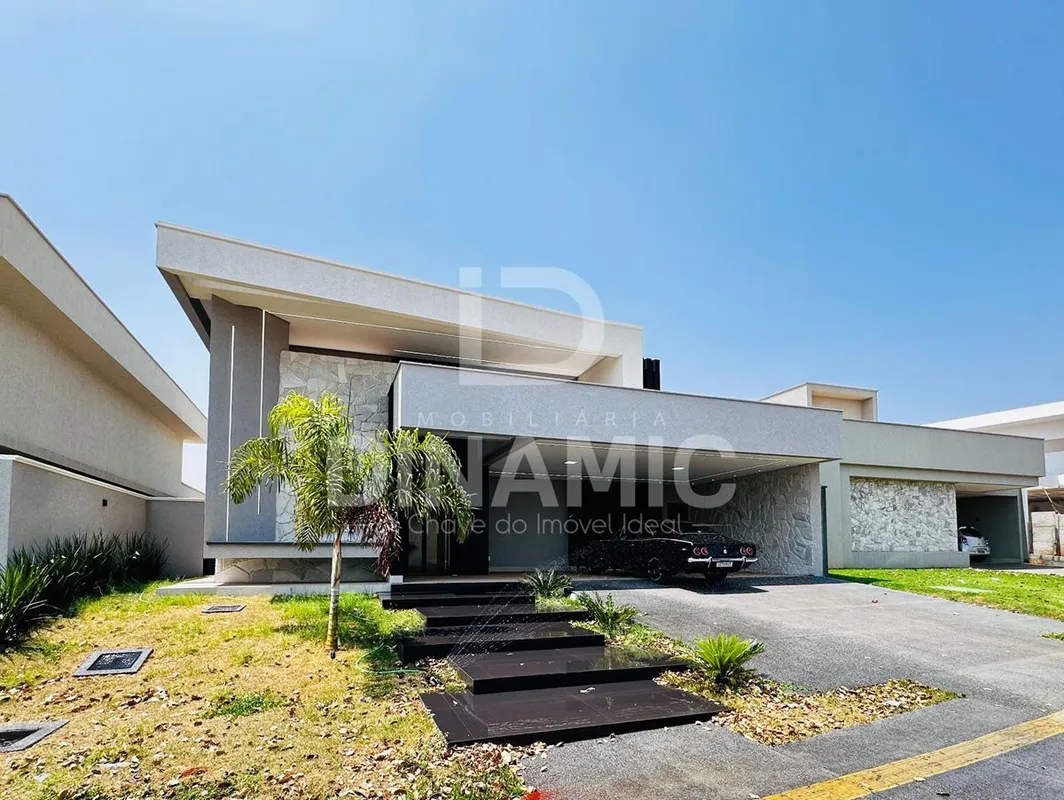 (ID 1)Casa térrea no Condomínio Goiânia Golf Clube:- 4 suítes (1 master) - Sala ...