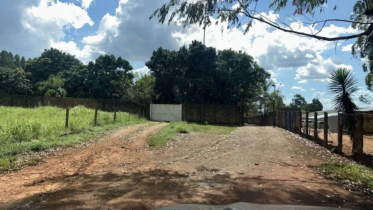  Casa à venda na Incra 09 – R$ 700.000Excelente oportunidade! Casa de frente par...