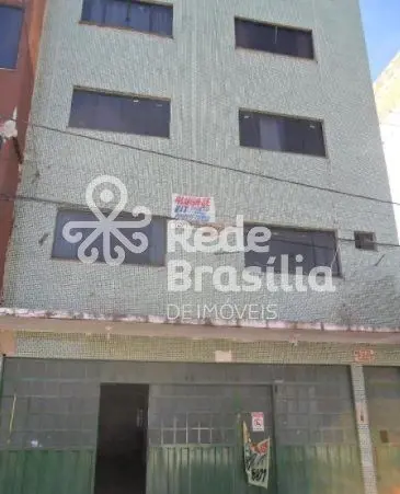 Prédio de 3 andares, muito bem localizado na ADE.- Loja comercial no térreo;- 3 ...