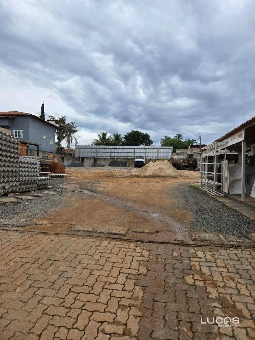 Venda de lote comercial na Rua 5 da Vicente Pires.Localização privilegiada!Lote ...