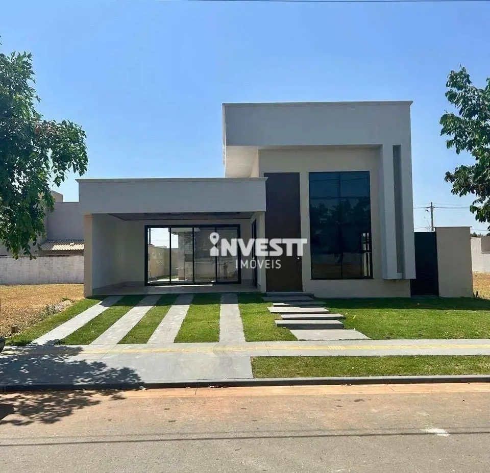 LOCALIZAÇÃO:Esta casa térrea no Terras Alpha II, um dos condomínios mais valoriz...