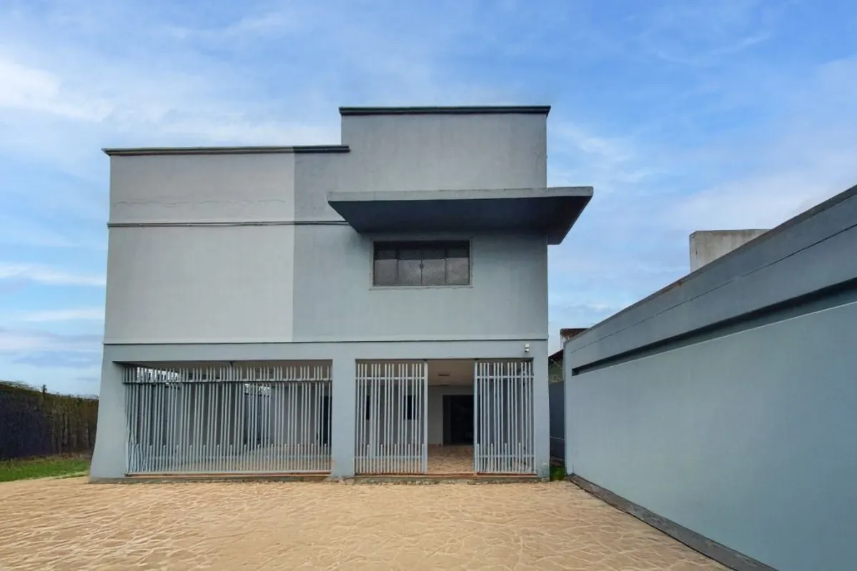Sobrado de 318 mÂ² com 07 quartos Ã  venda no Vera Cruz ao lado do CartÃ³rio de ...