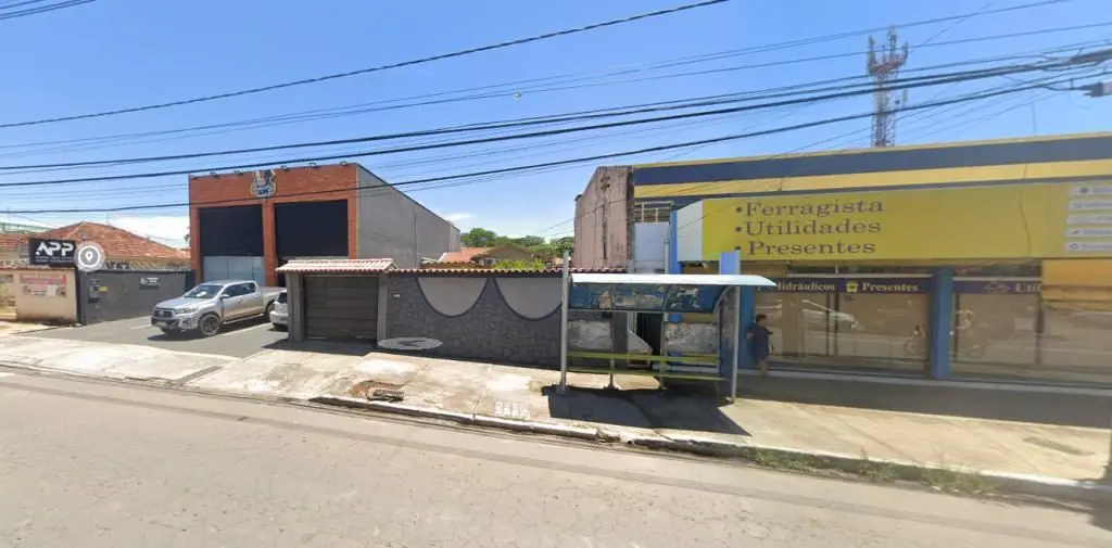 Casa Comercial à Venda na Avenida Marechal Rondon ? Setor Centro-OesteExcelente ...