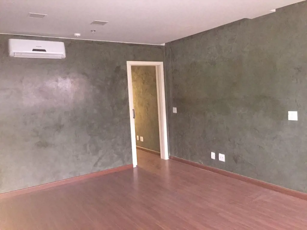 Sala no SIG Qd 4 - CAPITAL FINANCIAL CENTER.sala alugada por 1.574,50Sobre a sal...