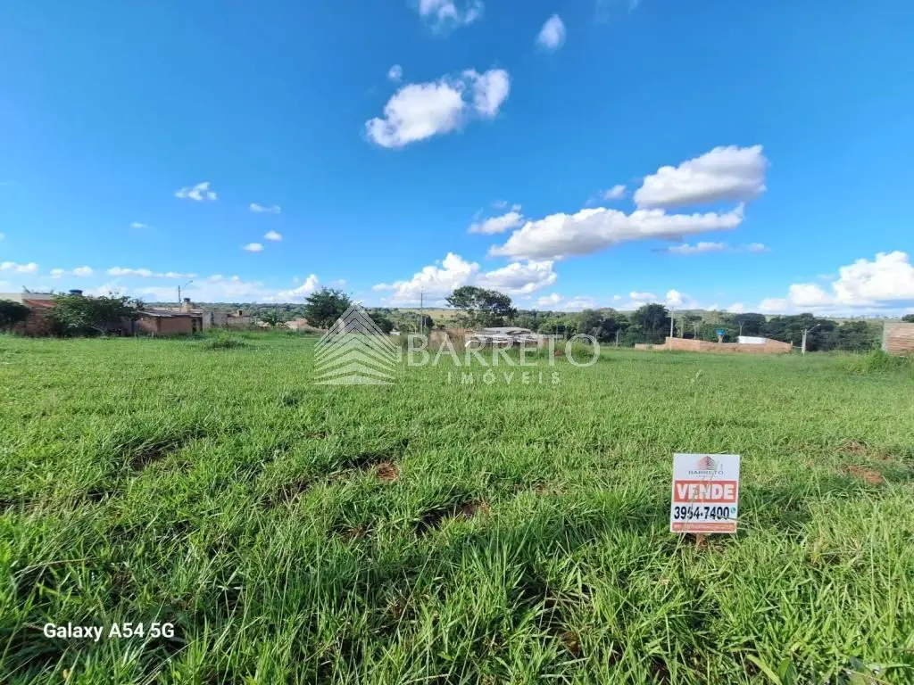 Lote, Hidrolândia, Portal das Águas.Localização: Av Marieta Teles Machado, Hidro...