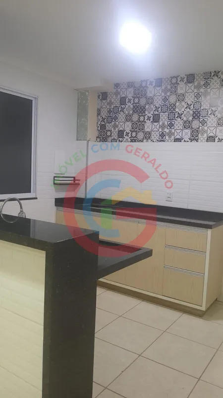  Excelente apartamento no Condomínio Parque Gran América em Aparecida de Goiânia...