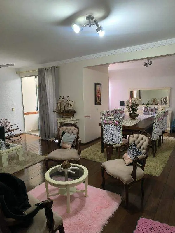 Edificio Tacaiu Setor Sul Apartamento de 227 m² 3 quartos com suíte 2 vagas de g...