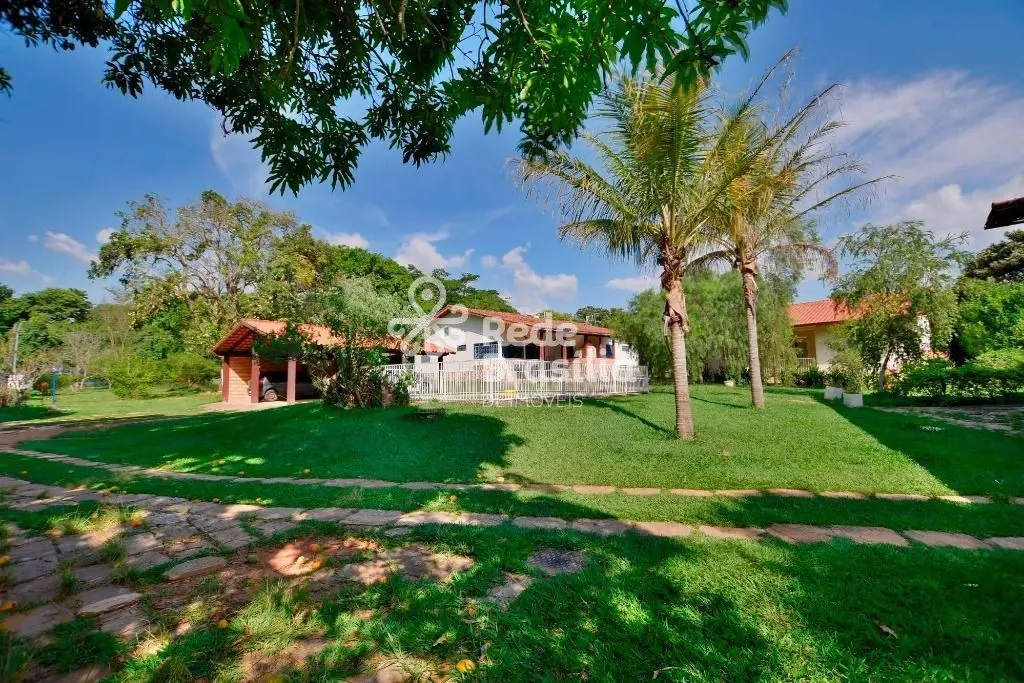 SMLN MI 03 Conj 02 Casa, Lago Norte Brasília - DF DESCRIÇÃO: Explore a oportunid...