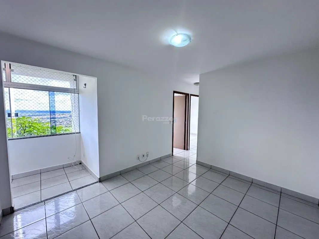 Ótimo Apartamento localizado na QC 15 dos Jardins Mangueiral por R$2.600,00. TAX...