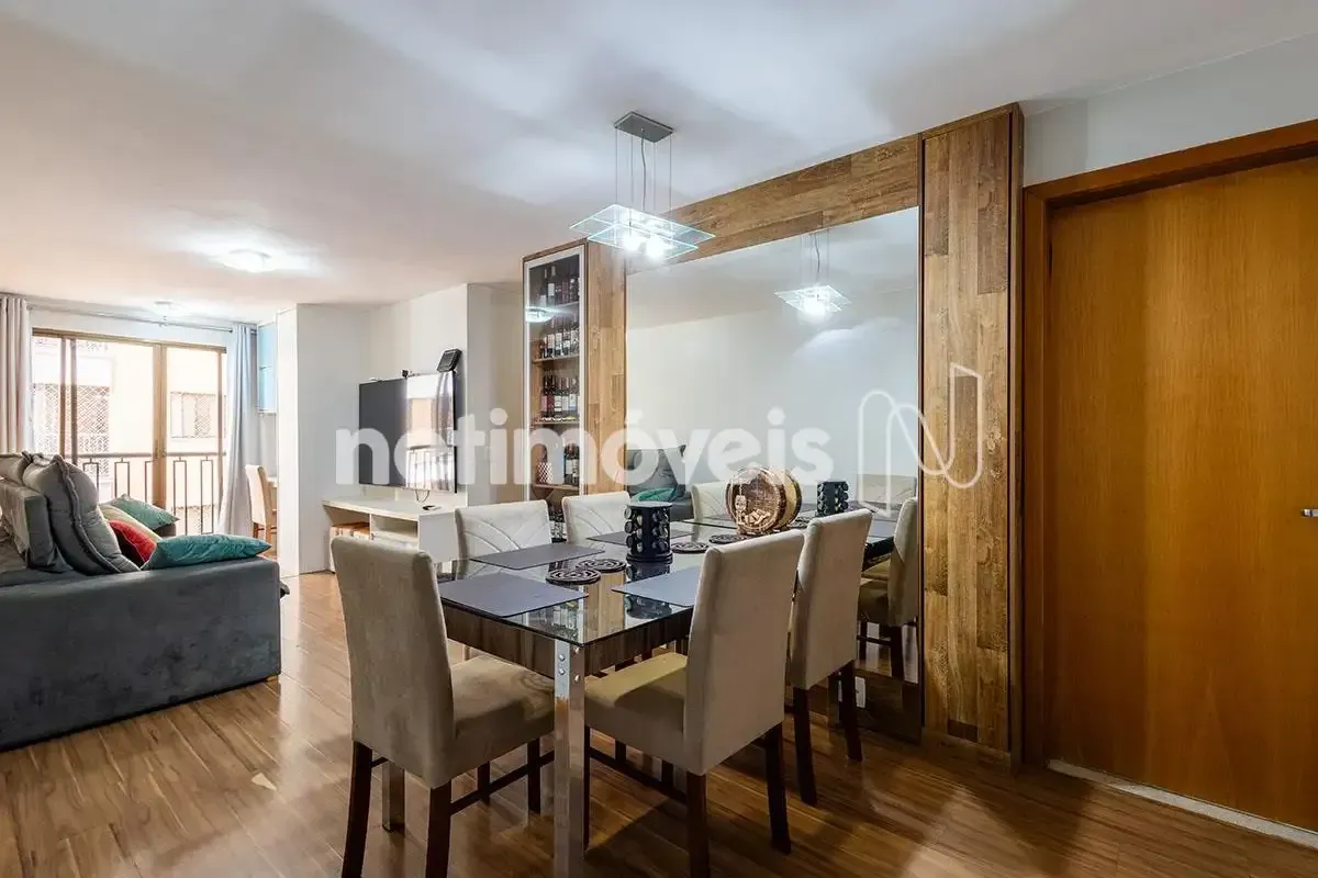 Residencial Central ParkLocalização: Privilegiada próximo à estação de metrô Águ...