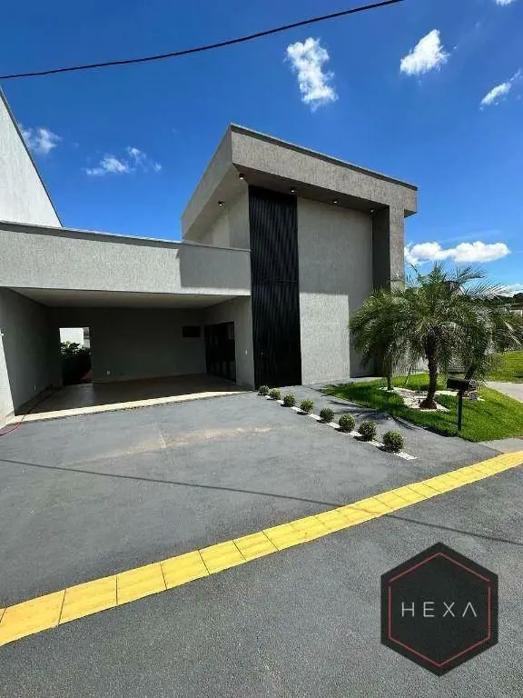 Descubra o Conforto de Viver no Jardins Capri!Imagine-se em uma casa de 175m², c...