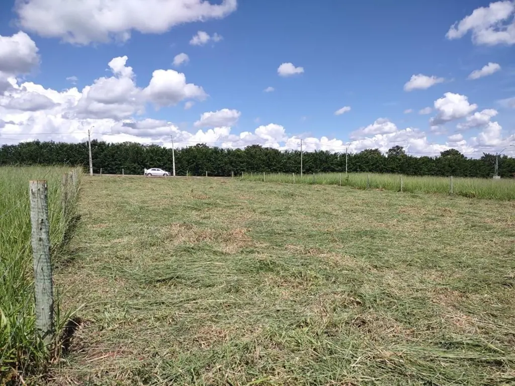 Chácara 1500m² condomínio Canaã em Trindade Chácara de lazer para você e seus fa...