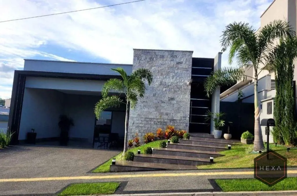 Casa Térrea de Alto Padrão no Condomínio Jardins Bolonha!Seu novo lar com confor...