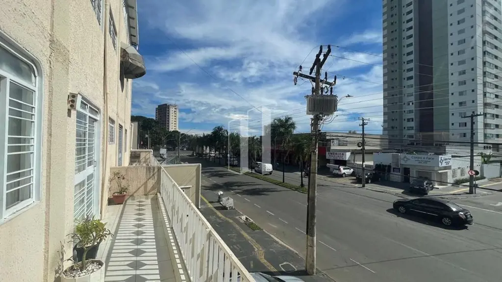Ótimo apartamento com três quartos, sendo um suíte, Banheiro social, escritório,...