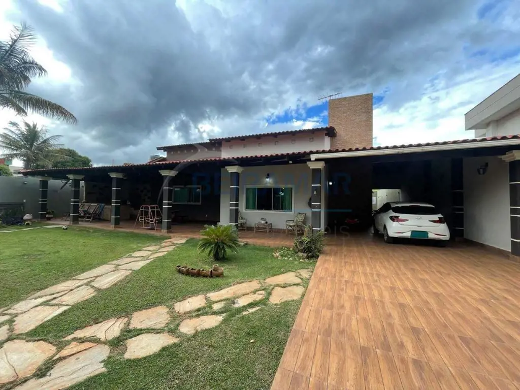 Casa Térrea Alto Padrão - 3 Suítes Master - 378m² - Vicente Pires (Rua 10)Casa a...