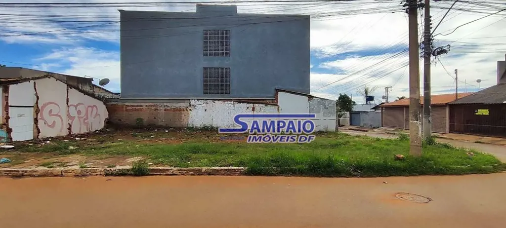 Lote Vazio com 159,79m² QNM 36 Conjunto H2!Ideal para quem deseja construir a ca...