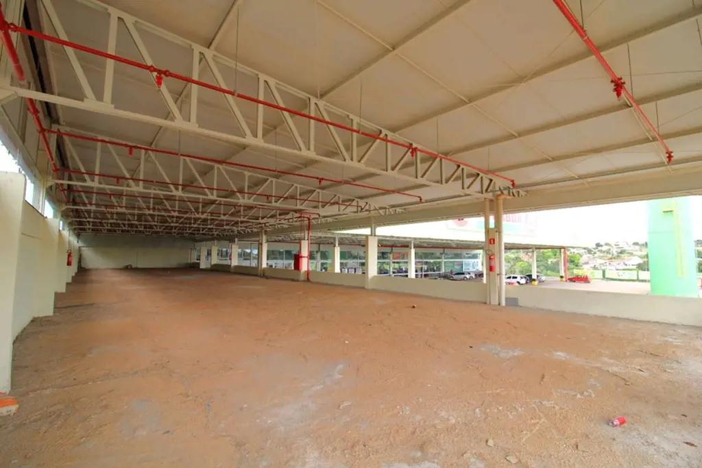 Imobiliária Brasília aluga excelente sobreloja com 515 m2 de área privativa ao l...