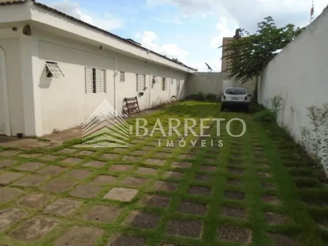 Kitnete em Goiânia, jardim América (UN 107)Localização: Rua C-143, Jardim Améric...