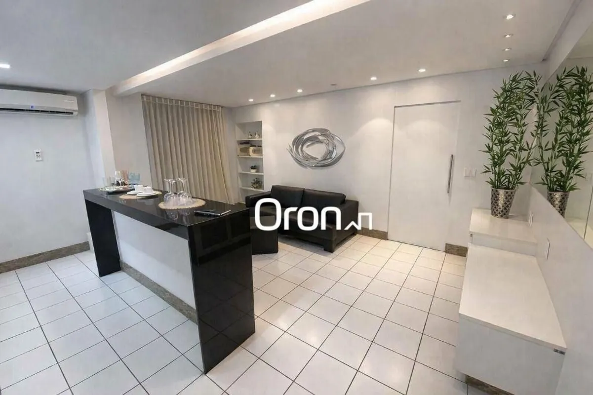 CÓDIGO DO IMÓVEL: FL0385Equipado e mobiliadoLOCALIZAÇÃO:Em localização privilegi...