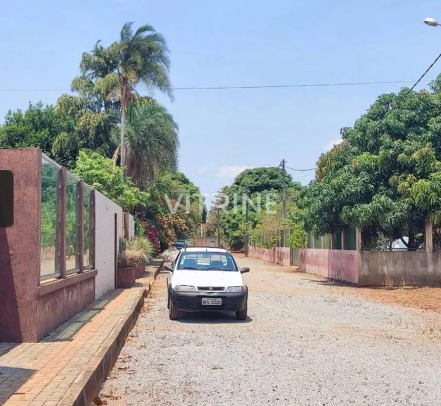 Detalhes do loteUm Mini-chácara dentro do setor Ponte Alta Norte- 02 lotes de me...